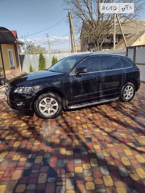 Внедорожник / Кроссовер Audi Q5 2011 в Вышгороде