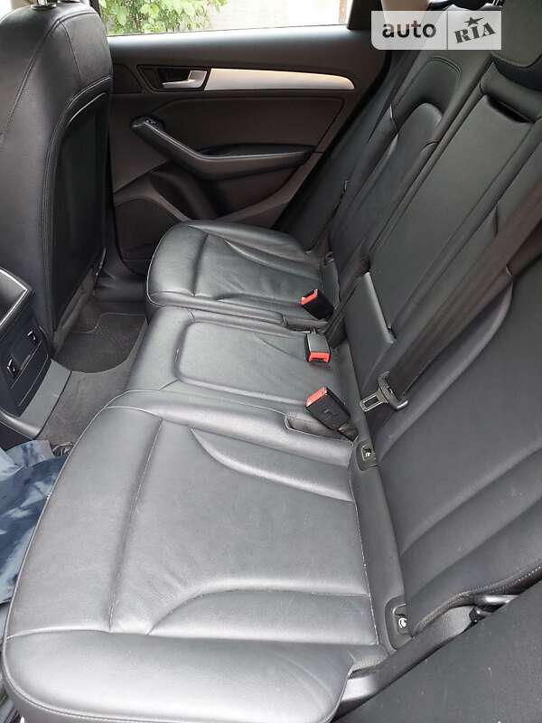 Внедорожник / Кроссовер Audi Q5 2015 в Львове