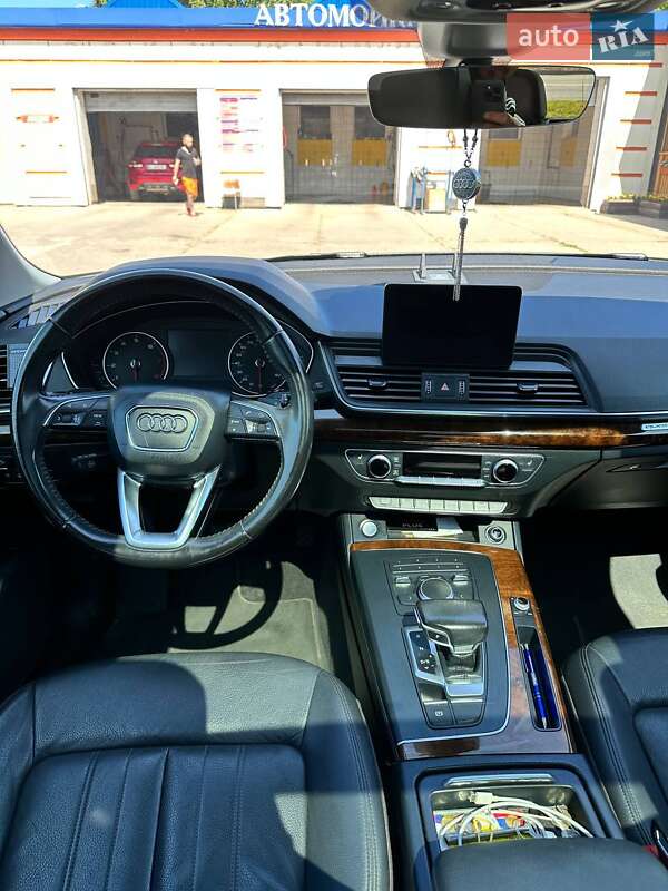 Позашляховик / Кросовер Audi Q5 2018 в Харкові