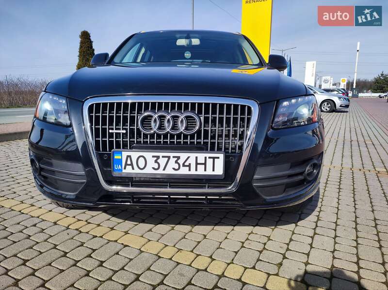 Внедорожник / Кроссовер Audi Q5 2012 в Мукачево