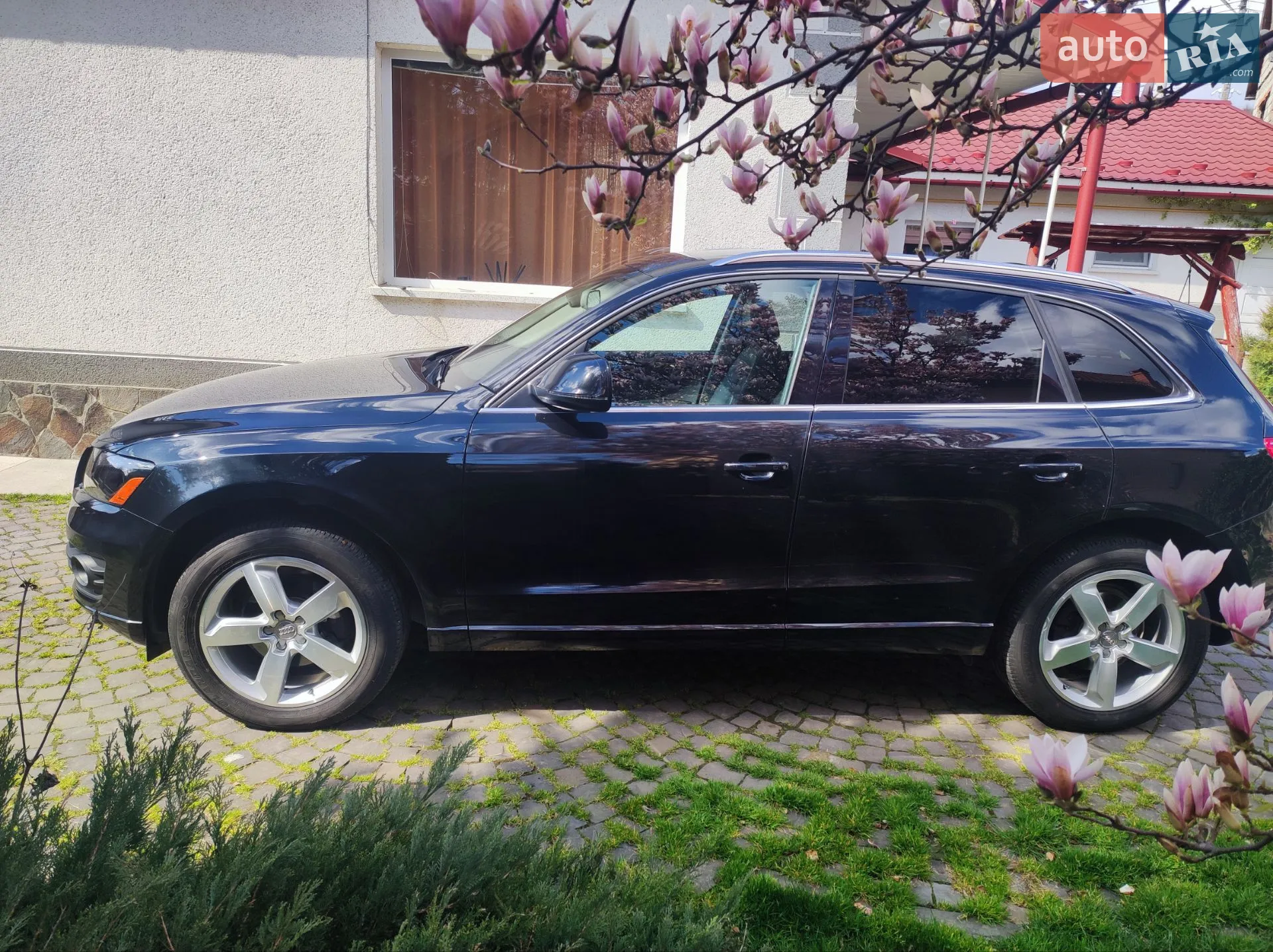 Audi Q5 2012 VIN WA1LFAFP1CA128083 фото оголошення 5 з 33