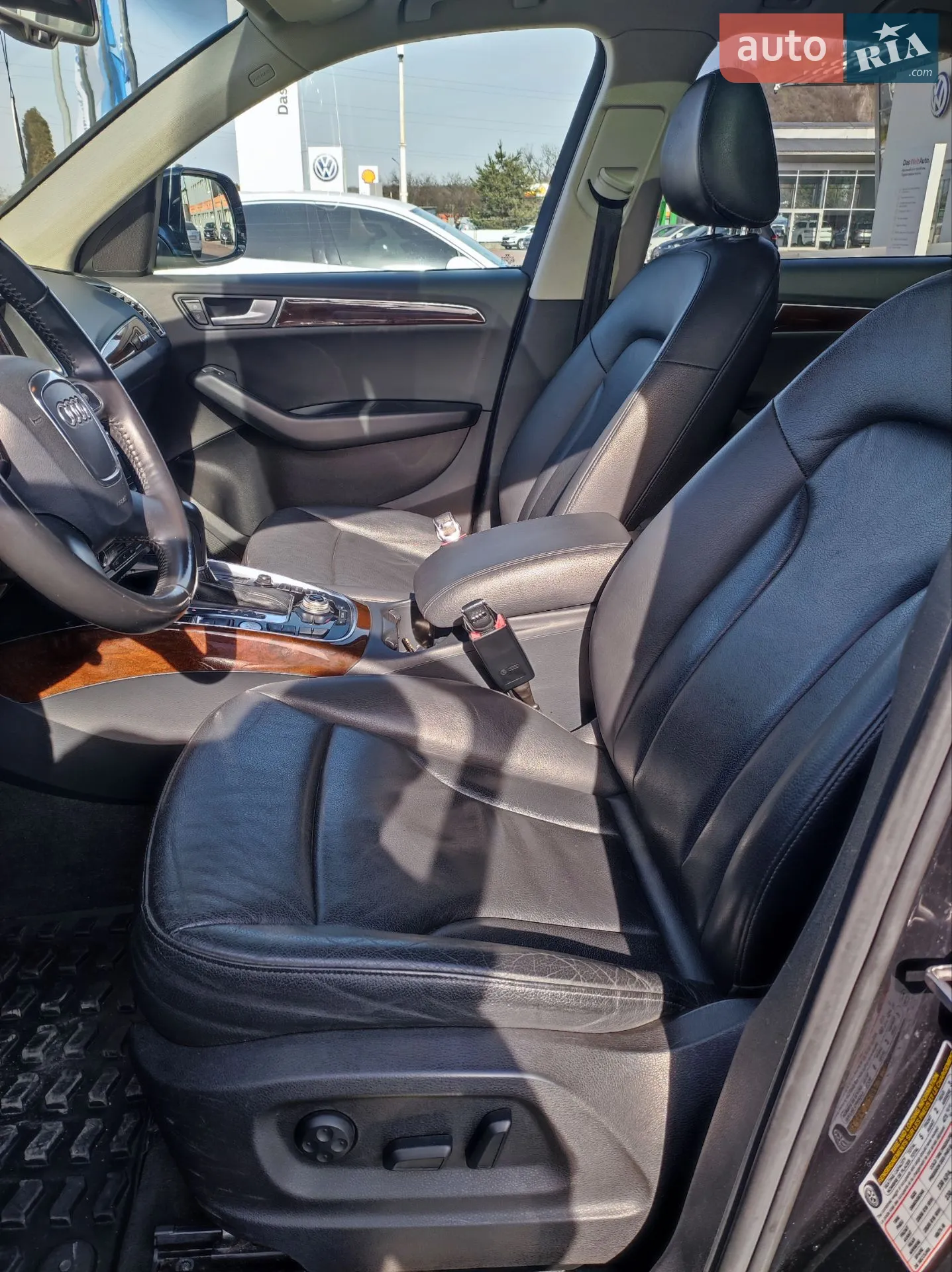 Audi Q5 2012 VIN WA1LFAFP1CA128083 фото оголошення 20 з 33