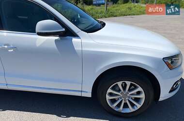 Внедорожник / Кроссовер Audi Q5 2015 в 