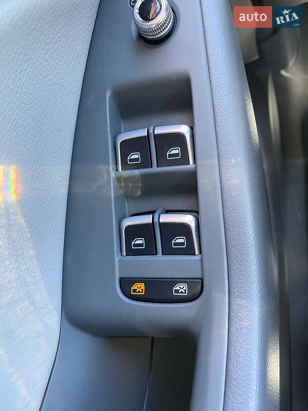Позашляховик / Кросовер Audi Q5 2015 в Вінниці