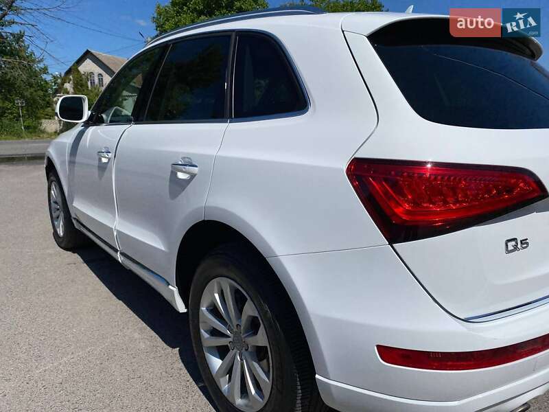 Позашляховик / Кросовер Audi Q5 2015 в Вінниці