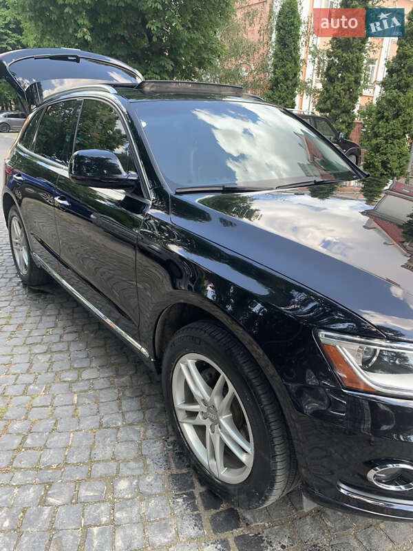 Внедорожник / Кроссовер Audi Q5 2015 в Каменец-Подольском