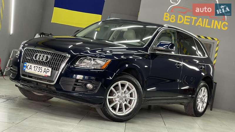 Внедорожник / Кроссовер Audi Q5 2011 в 