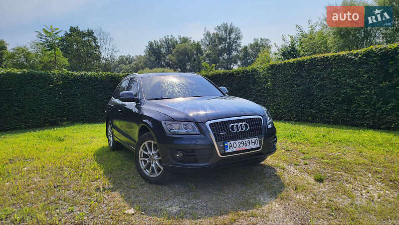 Внедорожник / Кроссовер Audi Q5 2012 в Ужгороде