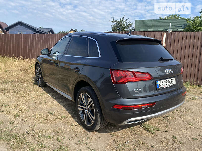Внедорожник / Кроссовер Audi Q5 2018 в Киеве