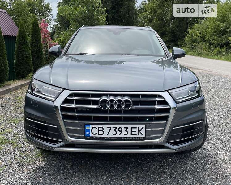 Внедорожник / Кроссовер Audi Q5 2017 в Пирятине