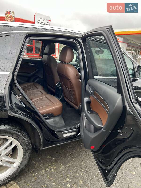 Внедорожник / Кроссовер Audi Q5 2013 в Черновцах