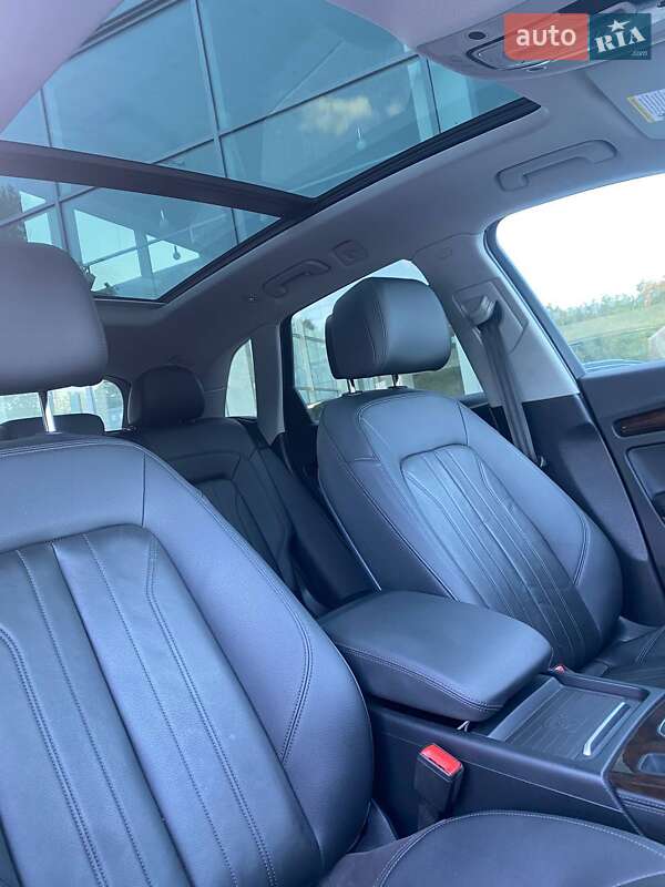 Позашляховик / Кросовер Audi Q5 2019 в Києві