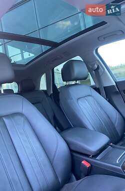 Внедорожник / Кроссовер Audi Q5 2019 в 