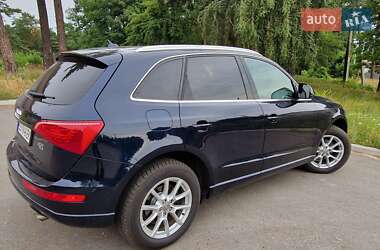 Внедорожник / Кроссовер Audi Q5 2010 в Чернигове