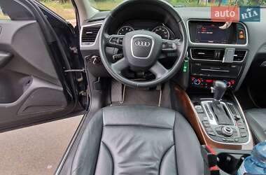 Внедорожник / Кроссовер Audi Q5 2010 в Чернигове