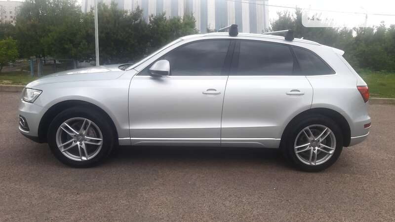 Внедорожник / Кроссовер Audi Q5 2013 в Черкассах