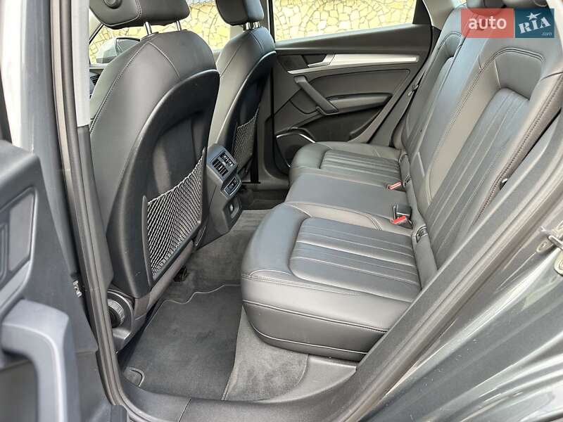 Внедорожник / Кроссовер Audi Q5 2020 в Львове