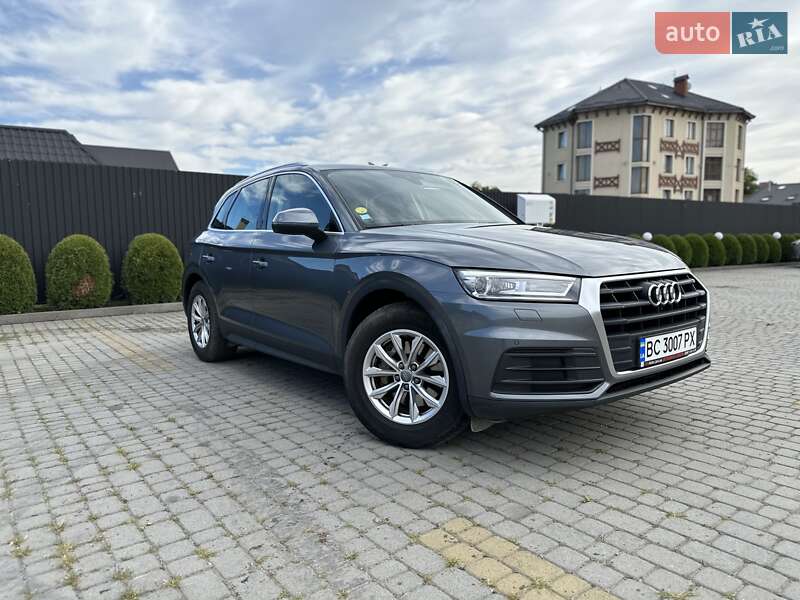 Внедорожник / Кроссовер Audi Q5 2020 в Львове