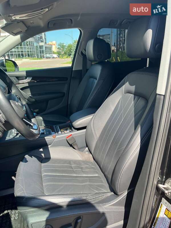 Внедорожник / Кроссовер Audi Q5 2018 в Ивано-Франковске фото 17 Внедорожник / Кроссовер Audi Q5 2018 в Ивано-Франковске