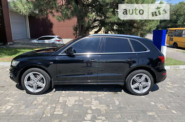 Внедорожник / Кроссовер Audi Q5 2016 в 