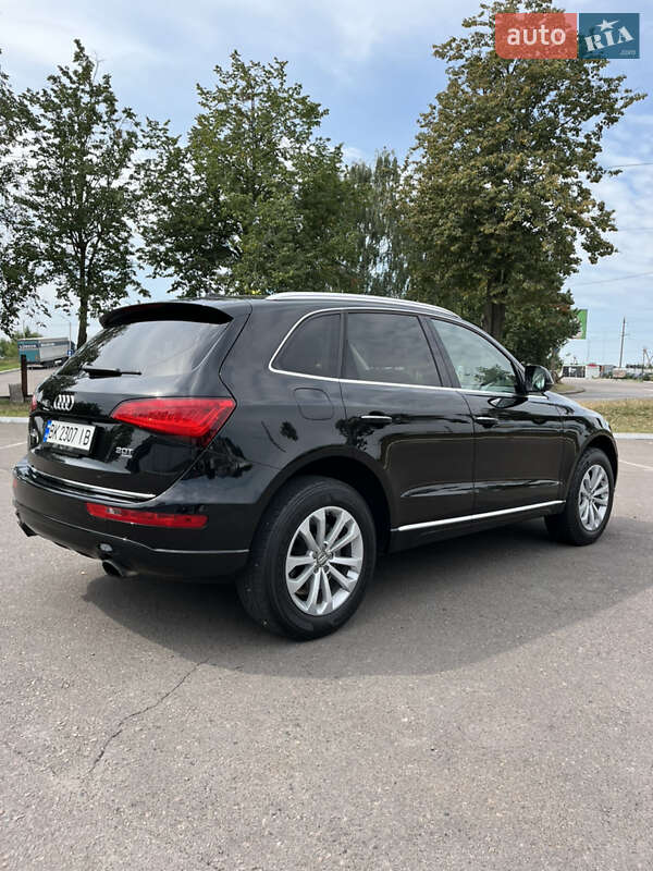 Внедорожник / Кроссовер Audi Q5 2014 в Ровно