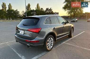 Внедорожник / Кроссовер Audi Q5 2015 в 