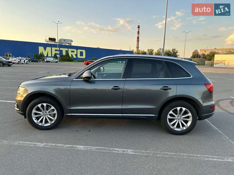 Позашляховик / Кросовер Audi Q5 2015 в Дніпрі