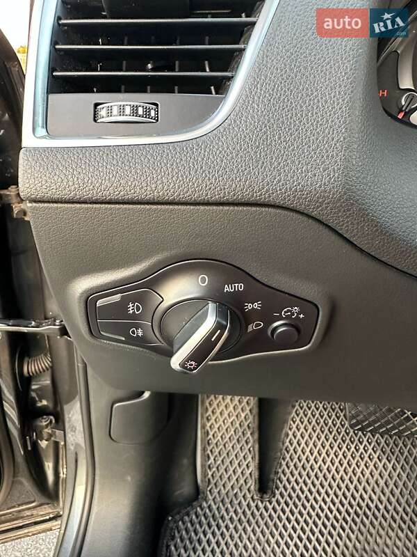 Позашляховик / Кросовер Audi Q5 2015 в Дніпрі