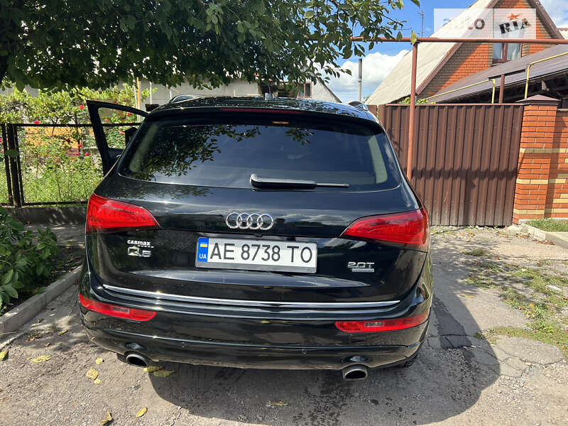 Позашляховик / Кросовер Audi Q5 2016 в Петропавлівці