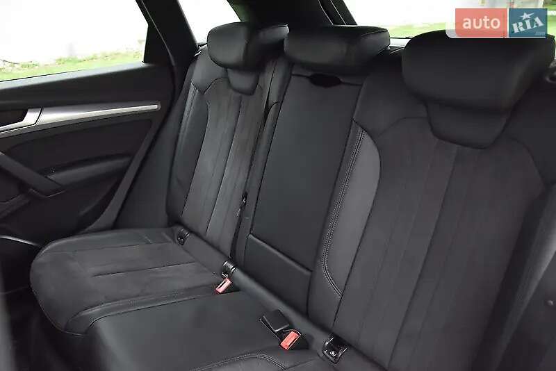 Позашляховик / Кросовер Audi Q5 2018 в Івано-Франківську фото 46 Позашляховик / Кросовер Audi Q5 2018 в Івано-Франківську