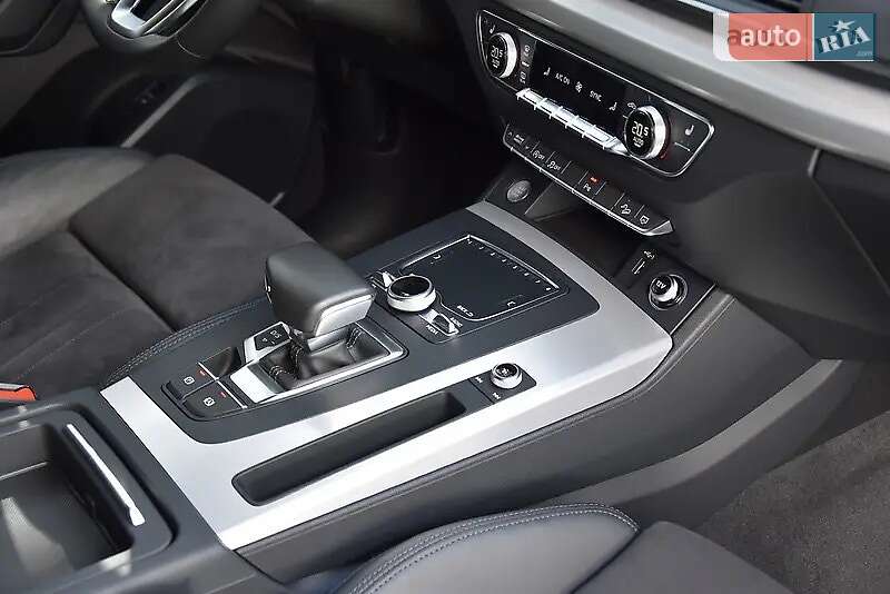 Позашляховик / Кросовер Audi Q5 2018 в Івано-Франківську фото 36 Позашляховик / Кросовер Audi Q5 2018 в Івано-Франківську