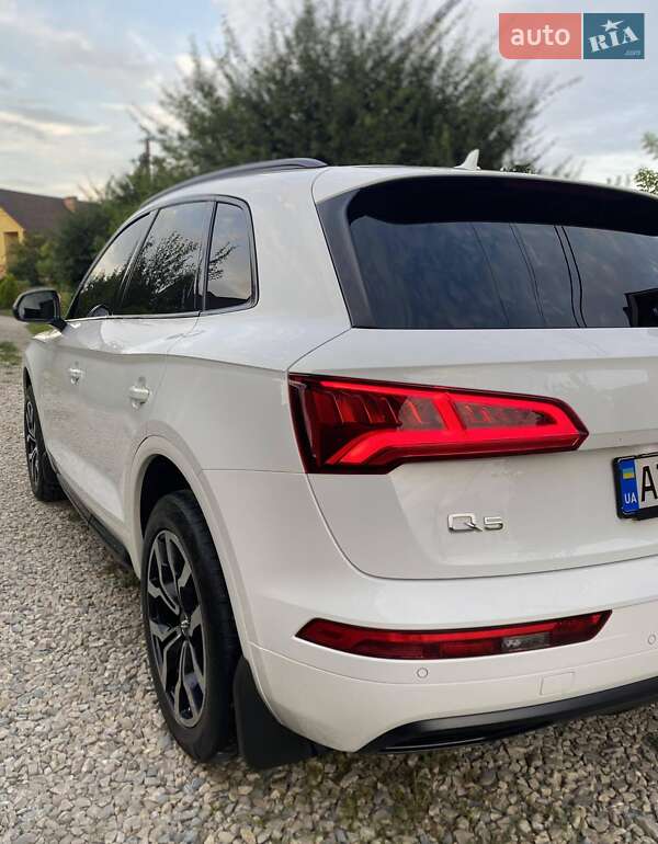 Позашляховик / Кросовер Audi Q5 2018 в Івано-Франківську фото 18 Позашляховик / Кросовер Audi Q5 2018 в Івано-Франківську
