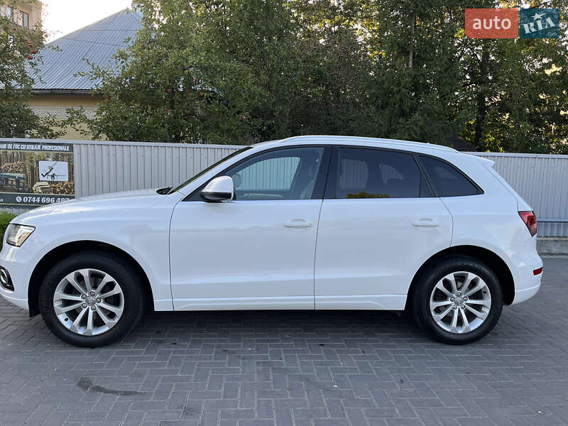 Внедорожник / Кроссовер Audi Q5 2013 в Черновцах