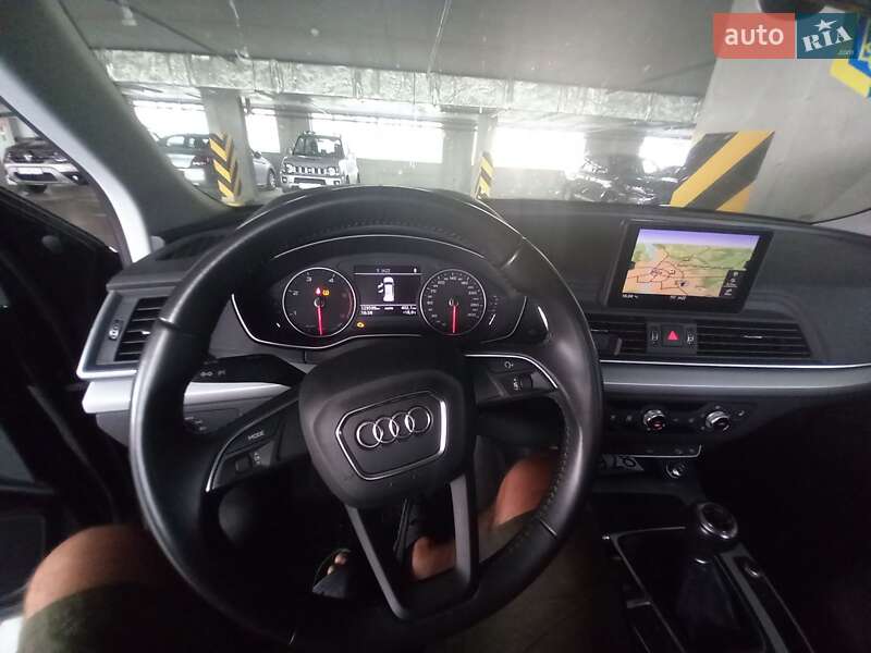 Внедорожник / Кроссовер Audi Q5 2018 в Киеве