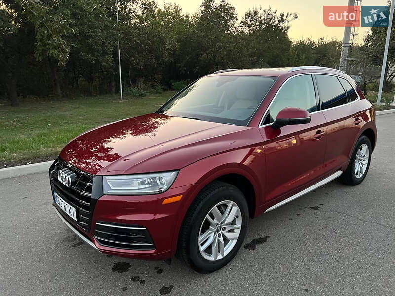 Позашляховик / Кросовер Audi Q5 2020 в Харкові