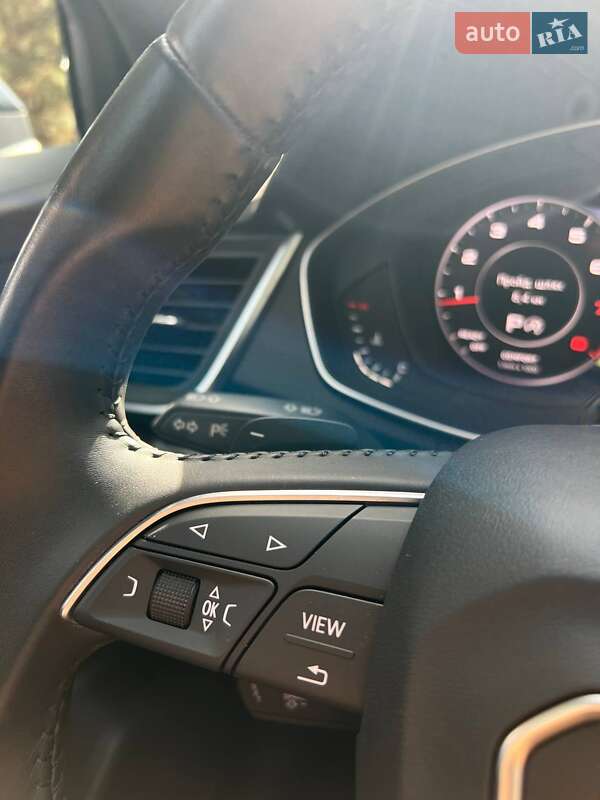 Внедорожник / Кроссовер Audi Q5 2018 в Смеле