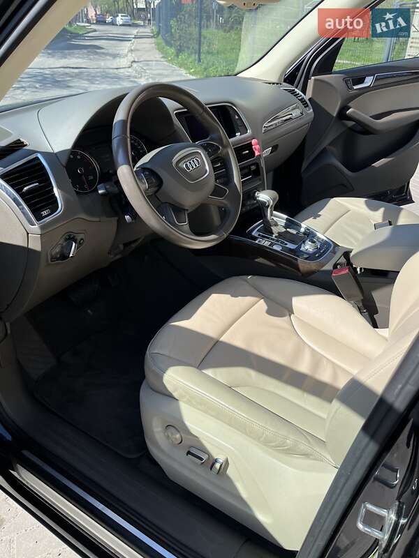 Позашляховик / Кросовер Audi Q5 2013 в Львові