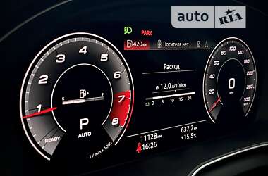 Внедорожник / Кроссовер Audi Q5 2021 в 