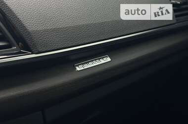 Внедорожник / Кроссовер Audi Q5 2021 в 