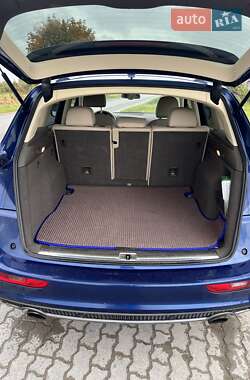 Внедорожник / Кроссовер Audi Q5 2015 в Львове