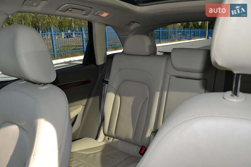 Позашляховик / Кросовер Audi Q5 2012 в Черкасах