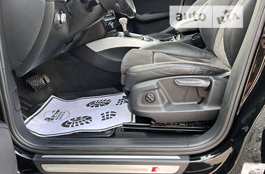 Позашляховик / Кросовер Audi Q5 2016 в 