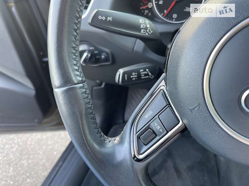 Позашляховик / Кросовер Audi Q5 2012 в Києві