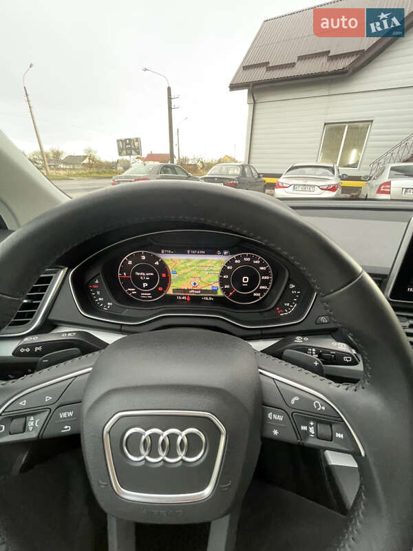 Внедорожник / Кроссовер Audi Q5 2019 в Ивано-Франковске