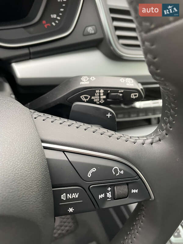 Внедорожник / Кроссовер Audi Q5 2019 в Ивано-Франковске