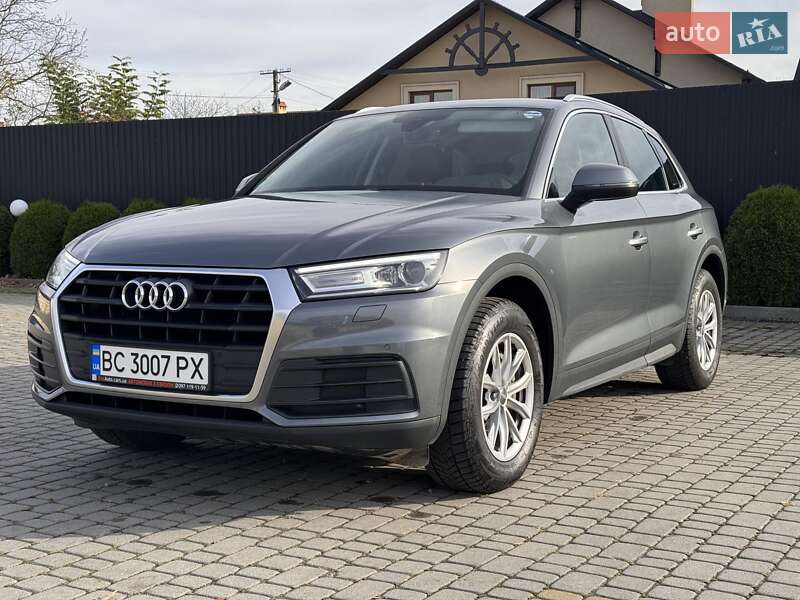 Внедорожник / Кроссовер Audi Q5 2020 в Львове