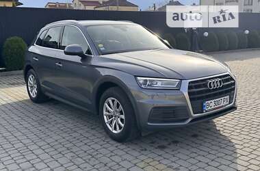 Позашляховик / Кросовер Audi Q5 2020 в Львові