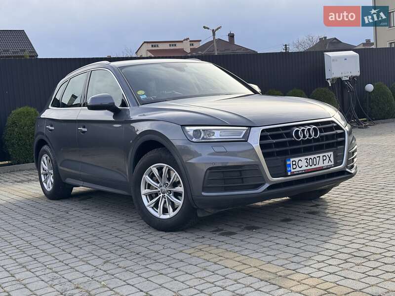 Внедорожник / Кроссовер Audi Q5 2020 в Львове