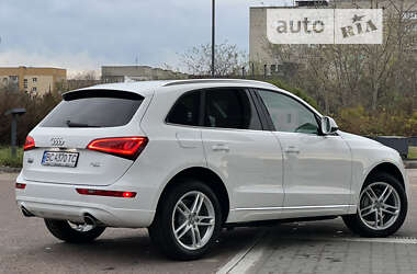 Внедорожник / Кроссовер Audi Q5 2012 в 