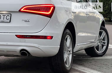 Внедорожник / Кроссовер Audi Q5 2012 в 